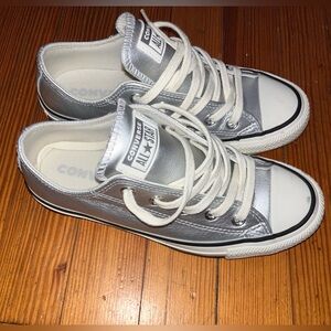 Silver Metallic Chuck Taylor All Star Oxford Sneaker